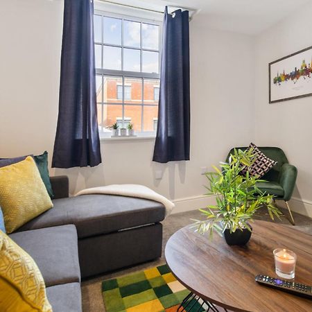 Whiskawaystays - Victoria House - Apartment 4 Worcester Buitenkant foto